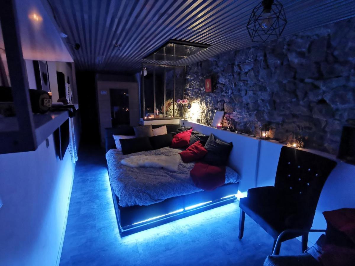 Sweet Loft Grenoble-Love Room Avec Jacuzzi & Sauna Εξωτερικό φωτογραφία