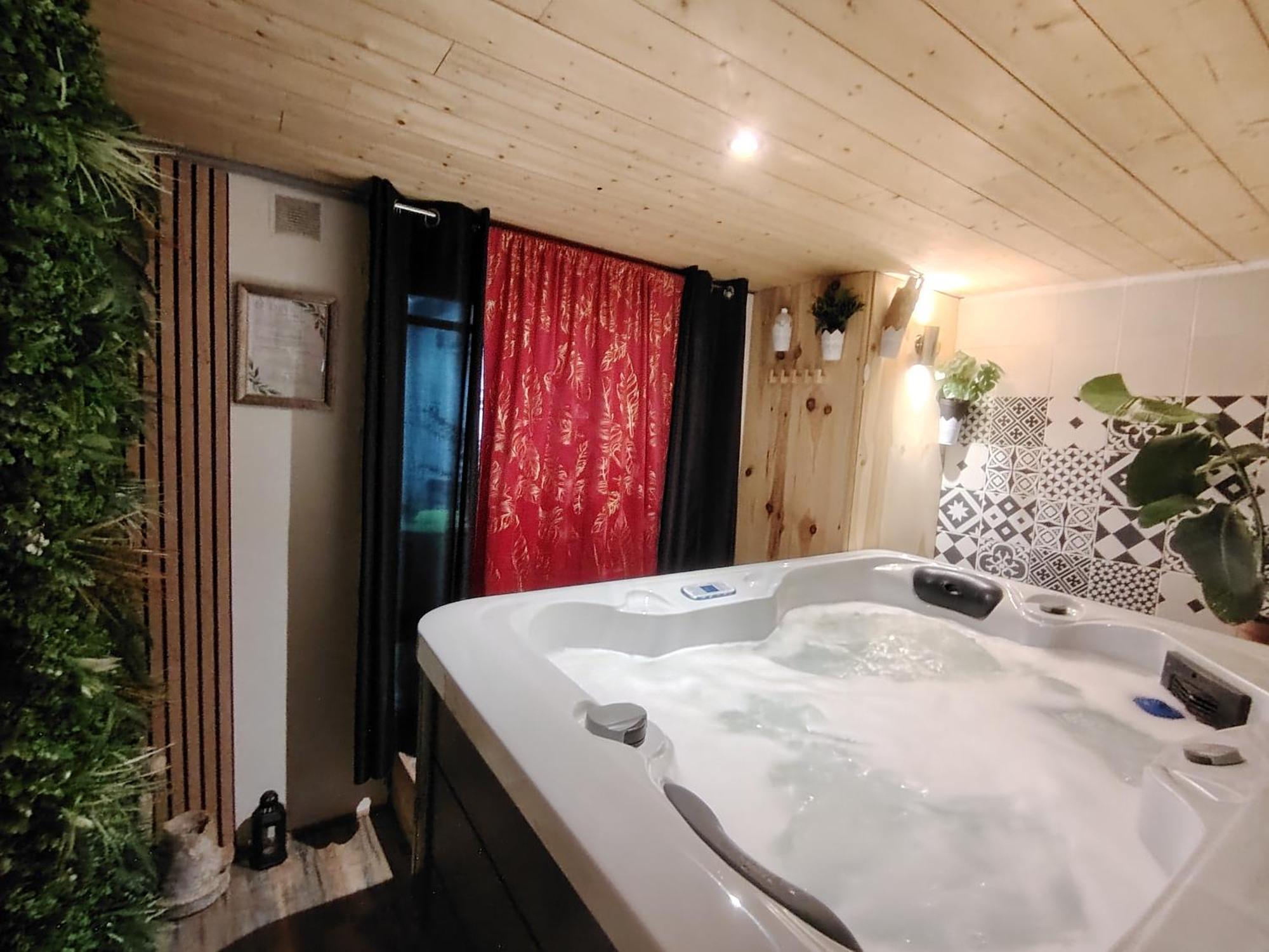 Sweet Loft Grenoble-Love Room Avec Jacuzzi & Sauna Εξωτερικό φωτογραφία
